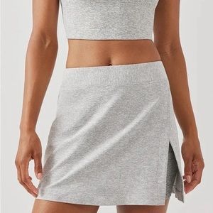 OV Court Skort Grey